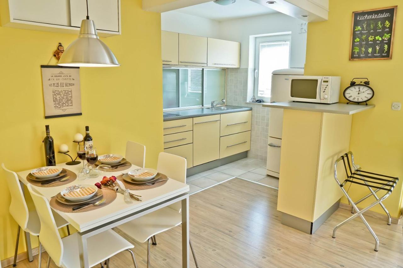 Josephine Rabac Apartment Bagian luar foto