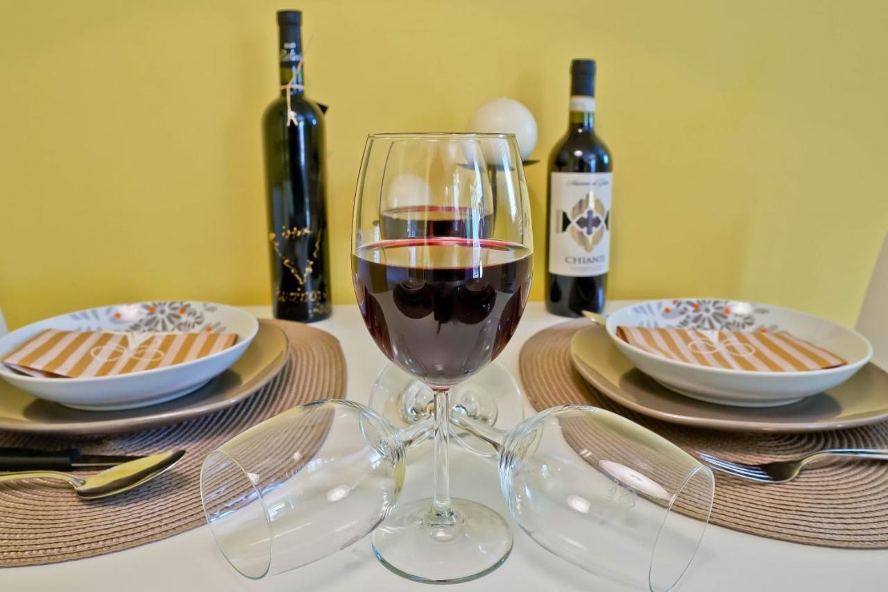 Josephine Rabac Apartment Bagian luar foto